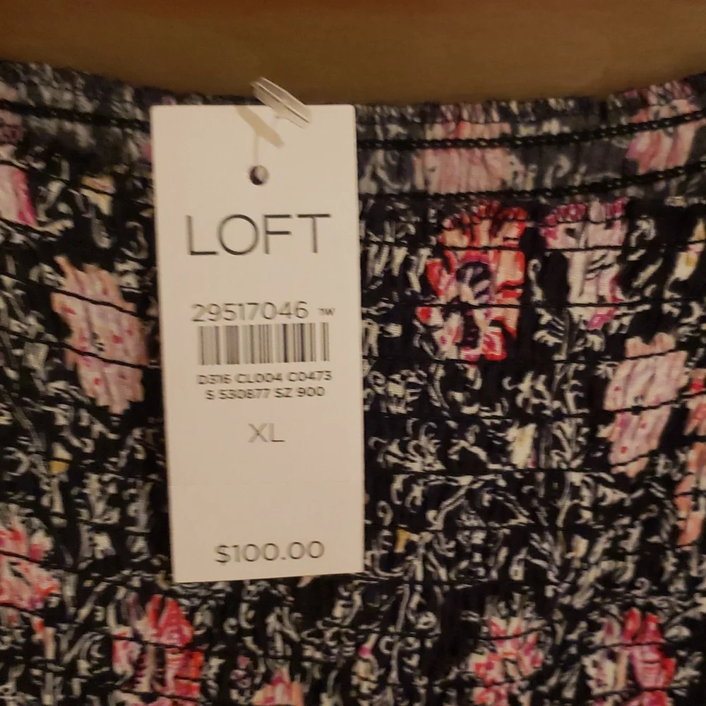 Loft jumpsuit - Picture 3 of 5